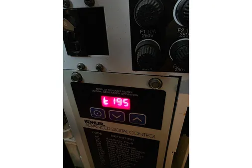 Sea Ray 340 Sundancer image