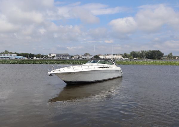 Sea Ray 500 Sundancer image