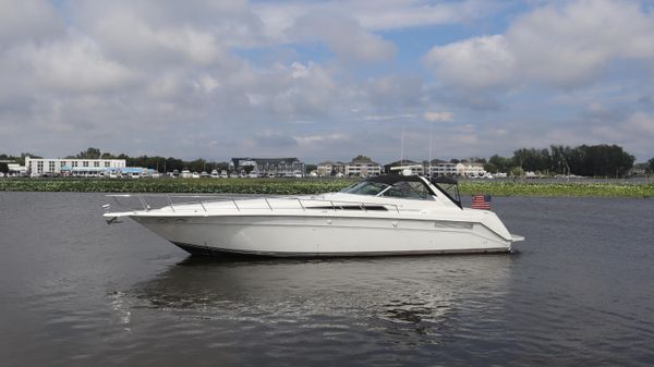 Sea Ray 500 Sundancer