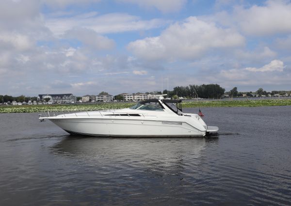 Sea Ray 500 Sundancer image