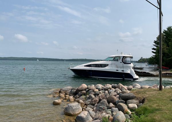 Sea Ray 40 Motor Yacht image