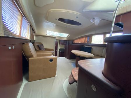 Sea Ray 40 Motor Yacht image