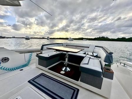 Tiara Yachts 38 LS image