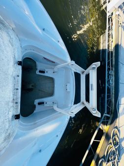 Sea-ray 240-SUNDECK image