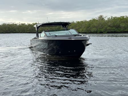 Aviara AV36 Outboard image