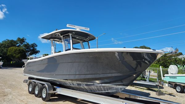 Robalo 302