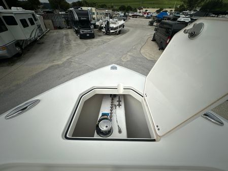 Cobia 350-CENTER-CONSOLE image