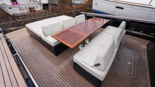 Pardo Yachts P43 image