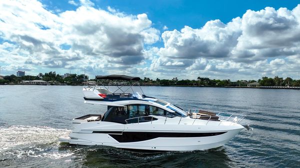 Galeon 47 Sky