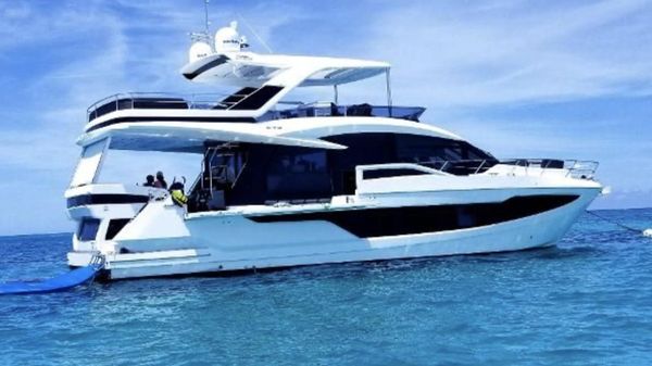 Galeon 640 Fly