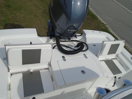 Frontier 2104 image