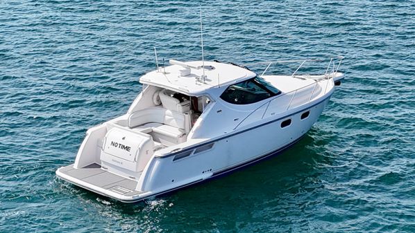 Tiara Yachts 3900 Sovran image