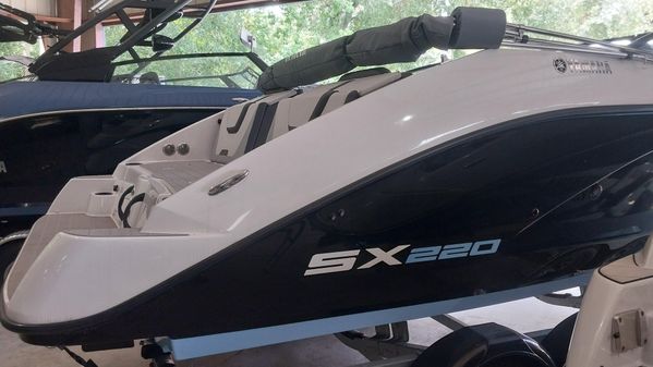 Yamaha-boats SX220 image