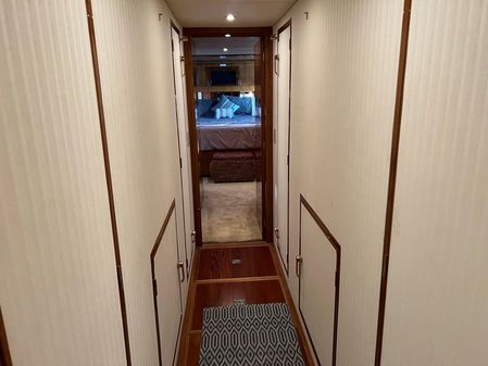 Jefferson 62 Sport Deck image