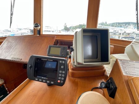 Sundowner-tug 32-TRAWLER image