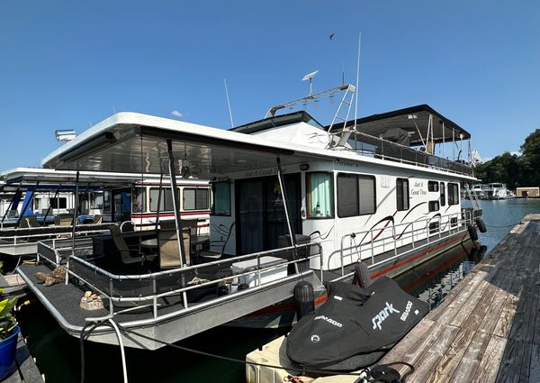 Stardust-cruisers HOUSEBOAT image