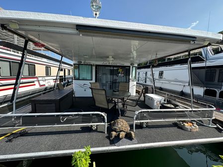 Stardust-cruisers HOUSEBOAT image