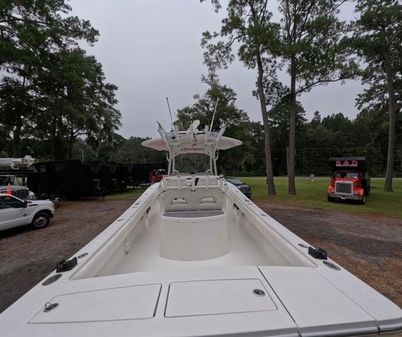 Regulator 34 Center Console image