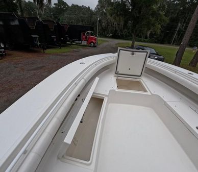 Regulator 34 Center Console image