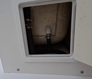 Regulator 34 Center Console image