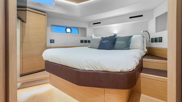 Pardo Yachts E60 image