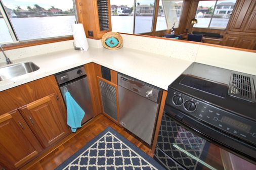 Tollycraft 61 Pilothouse Motor Yacht image