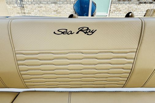 Sea Ray 210 SPX-OB image