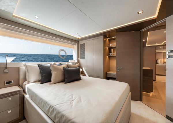 Ocean Alexander 32E image