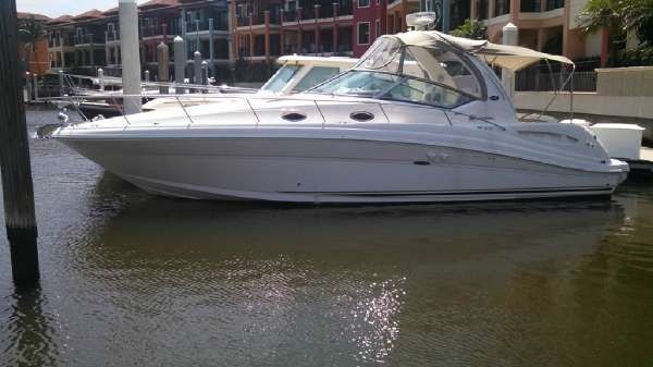Sea Ray 340 Sea Ray Sundancer - main image