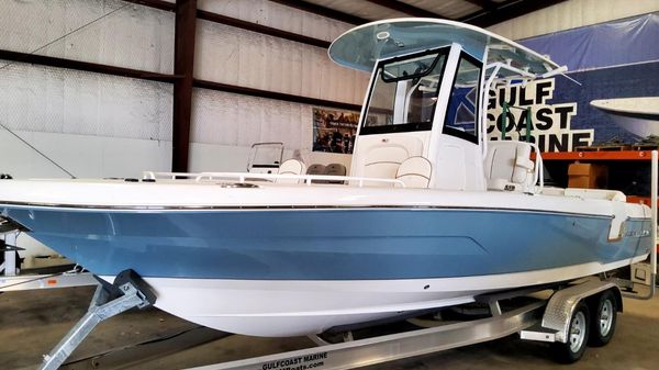 Sea Hunt Escape 25