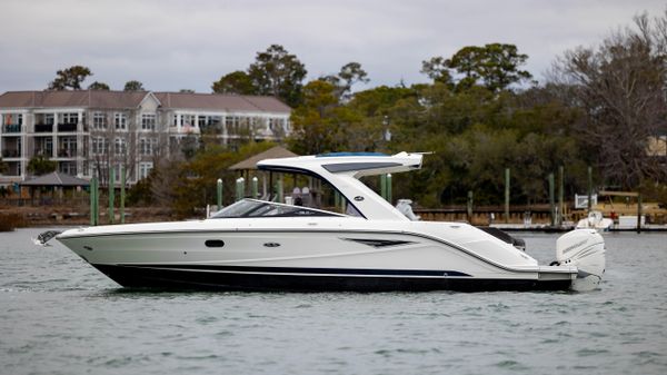 Sea Ray 310 SLX OB