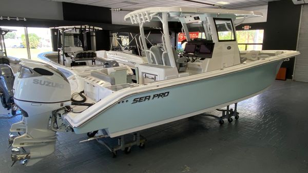 Sea Pro 320 DLX