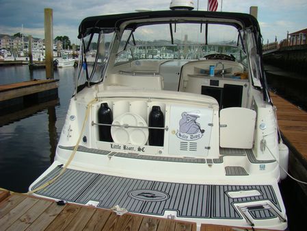 Rinker 342 Fiesta Vee image