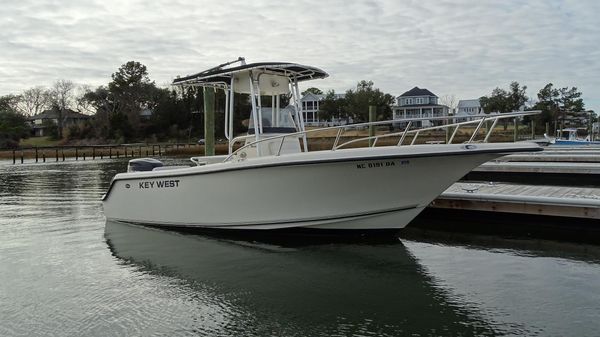 Key West 225 Center Console 