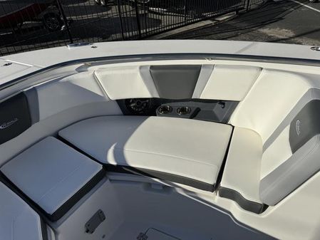 Robalo 360 image