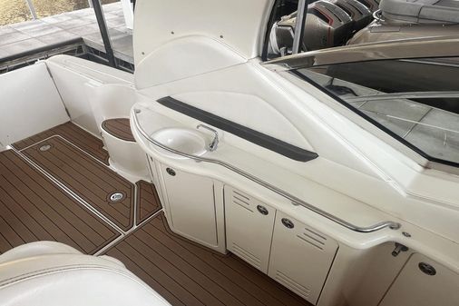 Sea Ray 420 Sundancer image