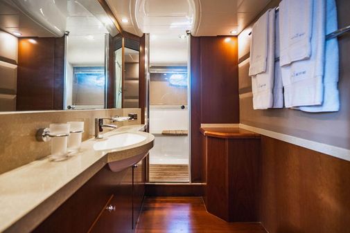 Princess Yachts 70 VSC Motor Yacht image