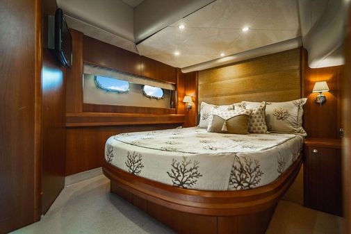 Princess Yachts 70 VSC Motor Yacht image