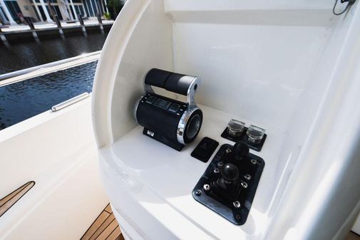 Princess Yachts 70 VSC Motor Yacht image