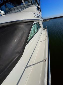 Sea Ray 400 Sedan Bridge image