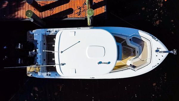 Boston Whaler 250 Outrage 