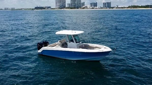 Boston Whaler 250 Outrage image