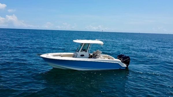 Boston Whaler 250 Outrage image