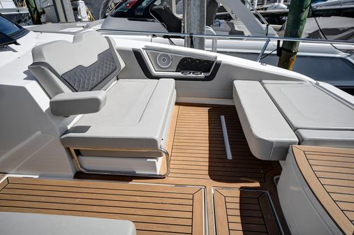 Aquila 36 Cruiser image