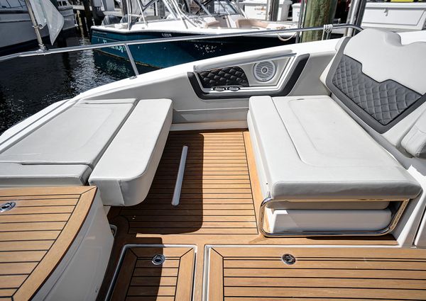 Aquila 36 Cruiser image