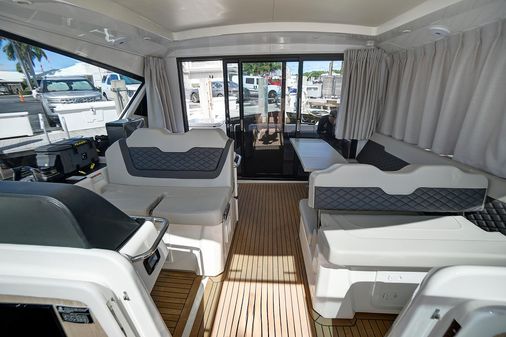 Aquila 36 Cruiser image