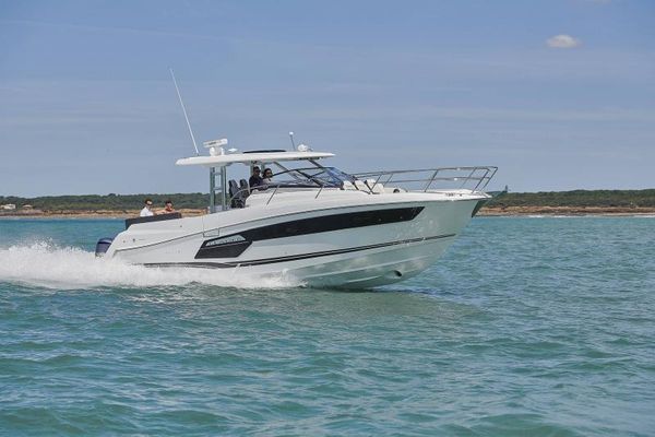 Jeanneau Leader 12.5 WA - main image