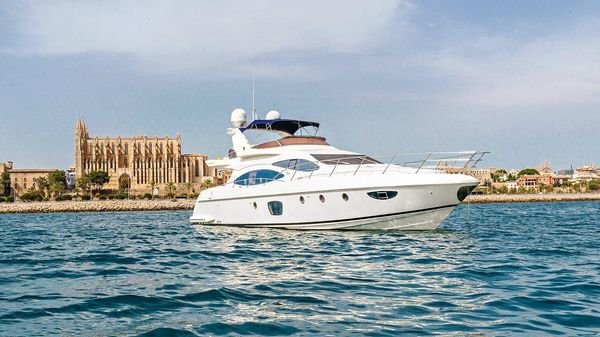 Azimut 68