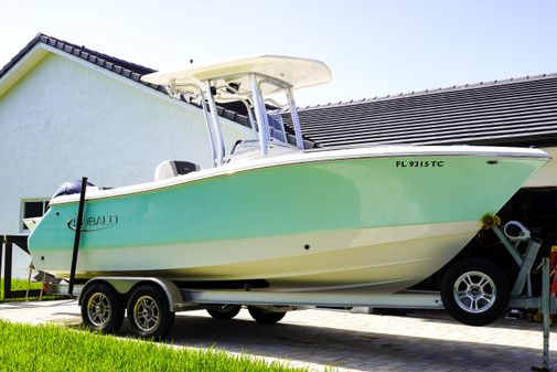 Robalo R230 Center Console image