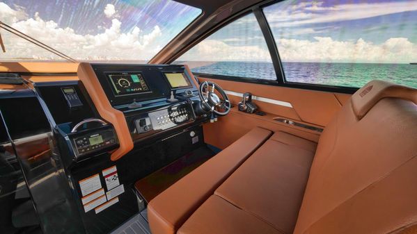 Cruisers Yachts 42 GLS I/O image